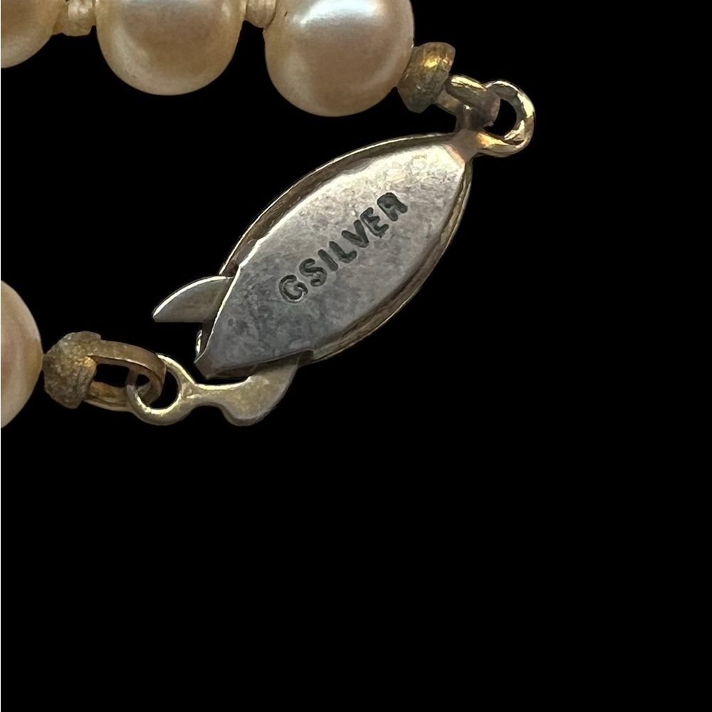 vintage pearl necklace with a G.SILVER clasp - Picture 3 of 4